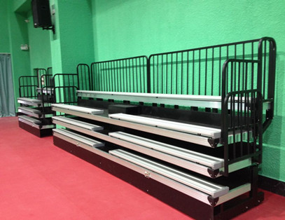 北海昊海房地產(chǎn)公司羽毛球館看臺(tái)