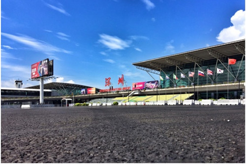 綠蛙看臺助陣深圳國際車窗SMA國際漂移嘉年華