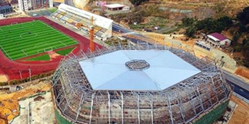 哇！光澤縣室內體育館室內看臺全面完工啦