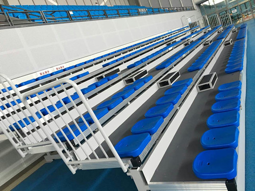 揚中市奧體中心游泳館體育館看臺座椅安裝完畢