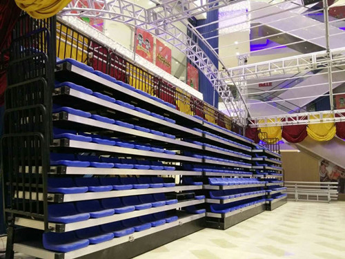 湘潭天虹百貨商場演藝中心看臺(tái)舞臺(tái)搭建