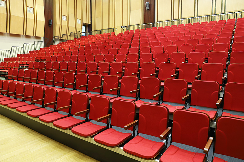 廣州第八人民醫院多功能廳伸縮看臺